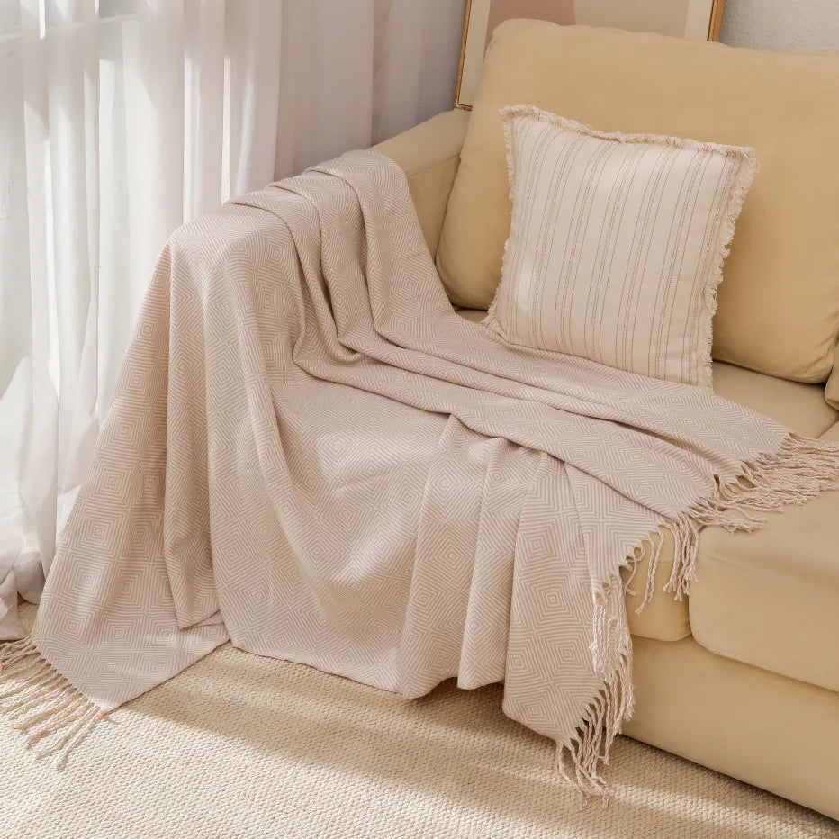 Chinese-Style Knitted Throw for Sofa or Bed, Brown Herringbone Pattern, with Tassels, Thin Summer Blanket