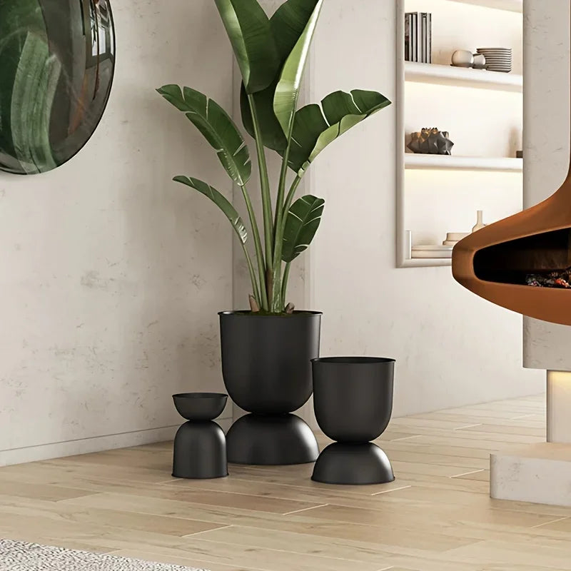 Iron Art Planter for Villa Outdoor and Garden, Rust-Resistant, Irregular Shape, Floor-Mounted, Black, 2-Way Design