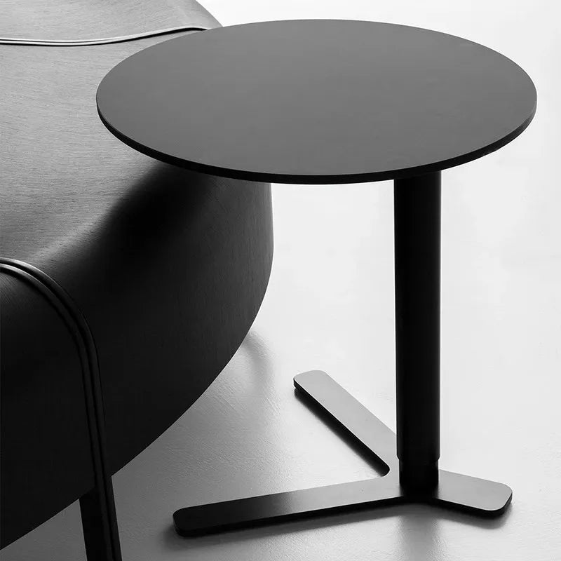 Scandinavian Designer Wrought-Iron Side Table, Small Coffee Table, Small Round Table for Café, Milk Tea Shop, Dessert Shop or Home