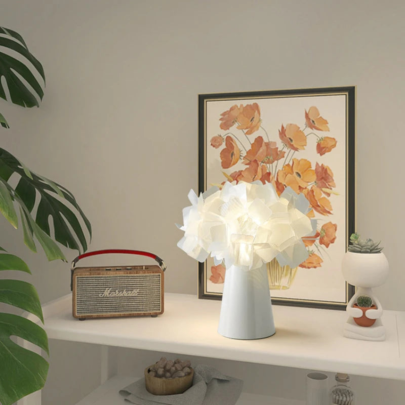 Nordic Flower Art Iron PVC Multiple Colors LED Decoration Table Lamp Desk Light For Living Room Bedroom Study Lighting Fixtures
