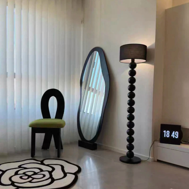 Nordic Vintage Art High-end Iron Cloth LED Decoration Floor Lamp For Living Room Bedroom Study Lighting Fixtures