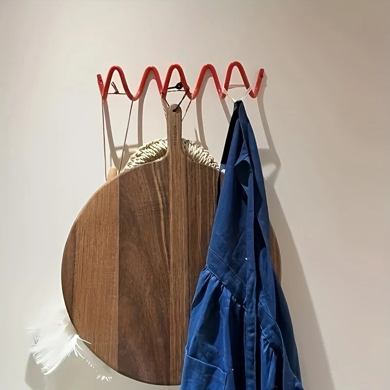 Wave-Shaped Metal Wall Hook, Silver/Black, Creative Coat Rack for Home, Hotel and Entrance Halls