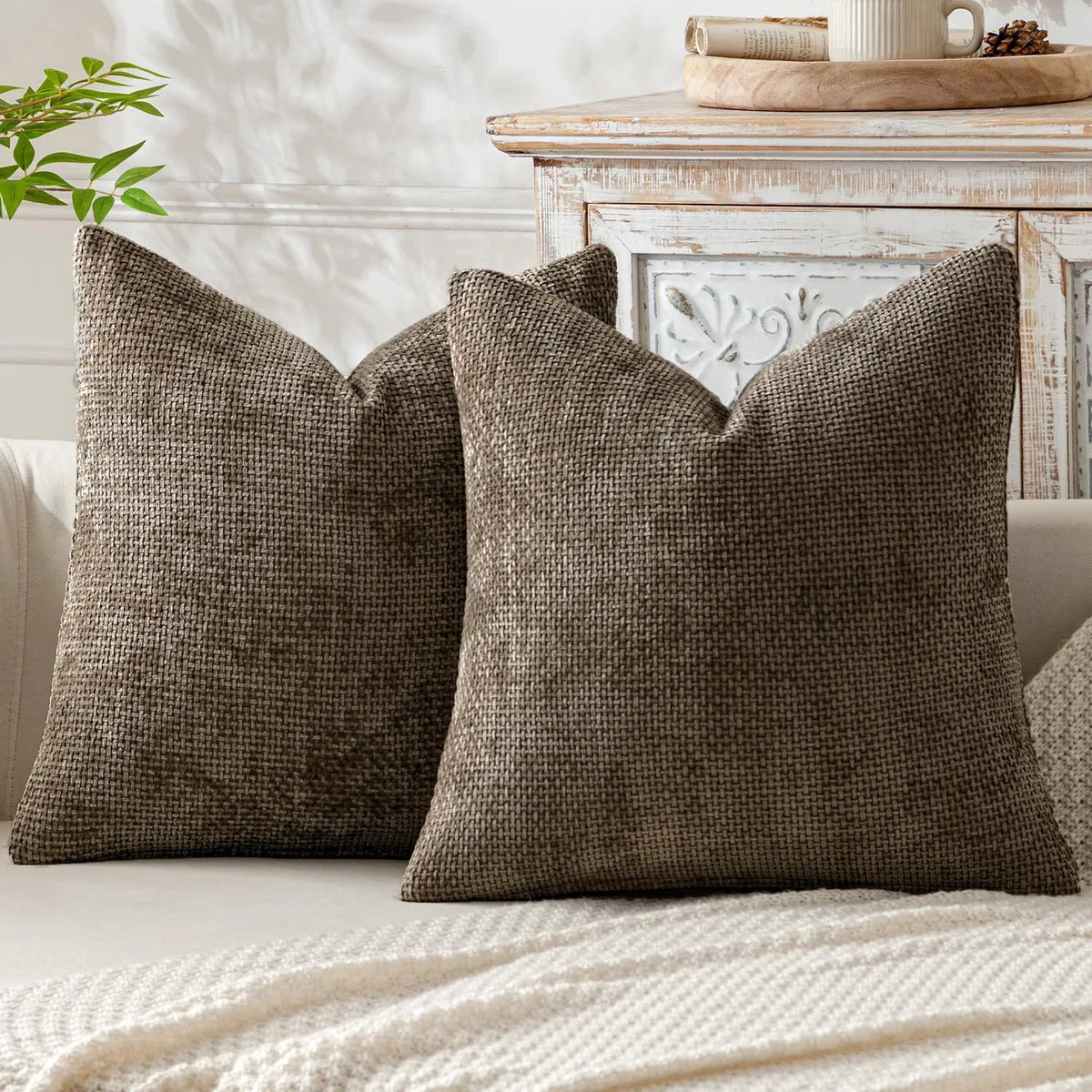2Pcs Chenille Knitted Throw Pillow Covers Cross-Stitch Design Simple Solid Color Sofa Cushion Cover A Set Includes 2 Pillowcases