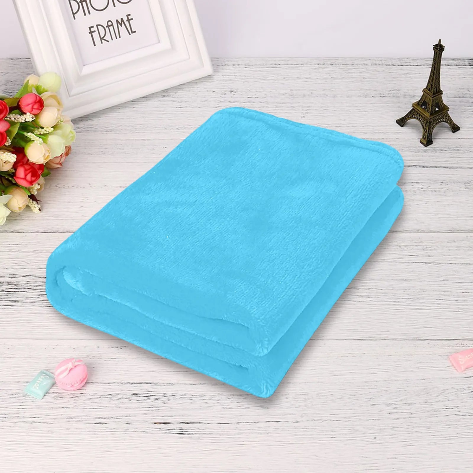 Solid Flannel Coral Blanket, Small Fleece Sheet, Super Warm Solid Micro-Plush Fleece Throw Blanket, Sofa and Bedding Essential