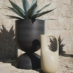 Iron Art Planter for Villa Outdoor and Garden, Rust-Resistant, Irregular Shape, Floor-Mounted, Black, 2-Way Design